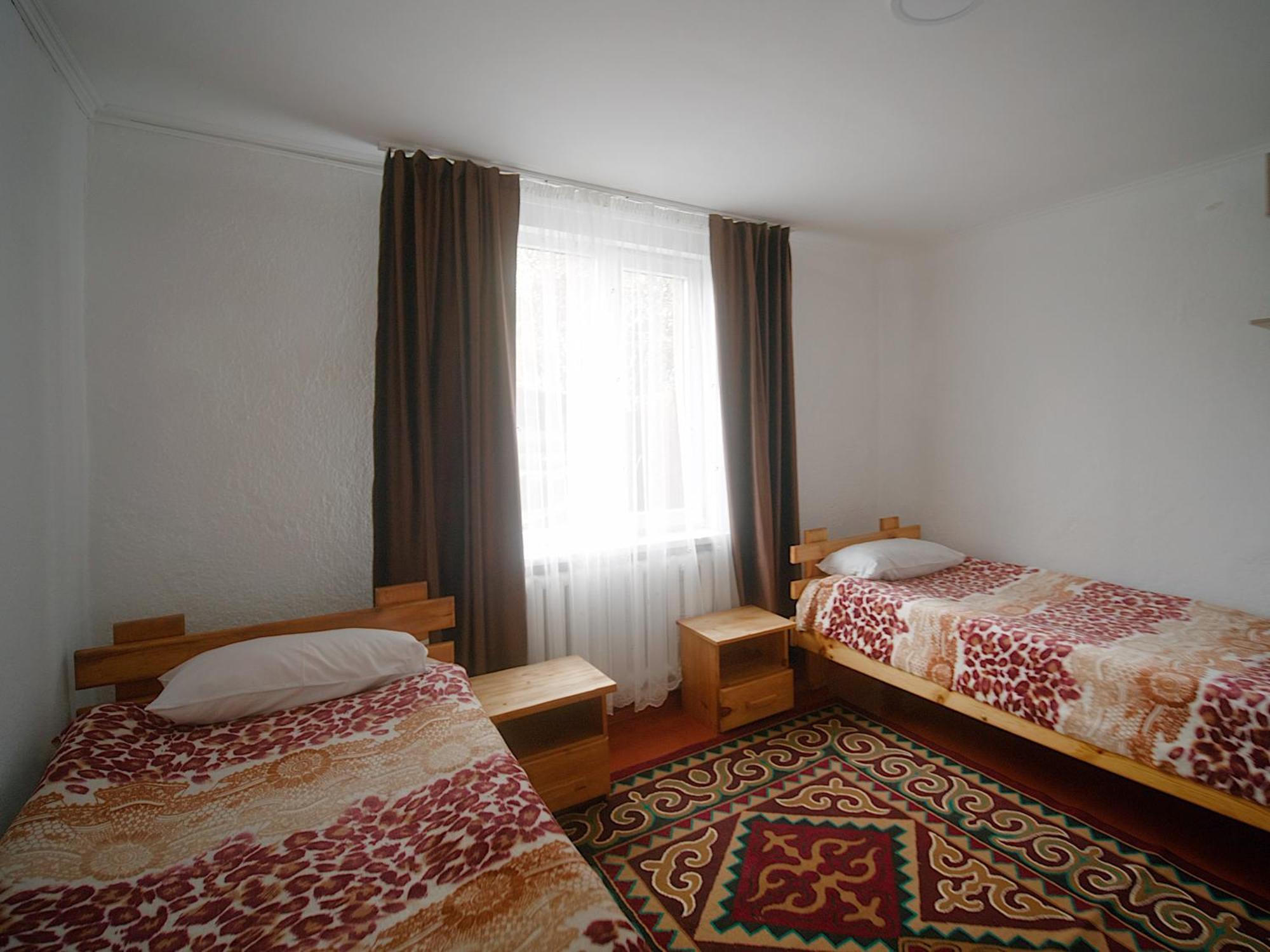 Guesthouse Alakol Karakol Exteriér fotografie