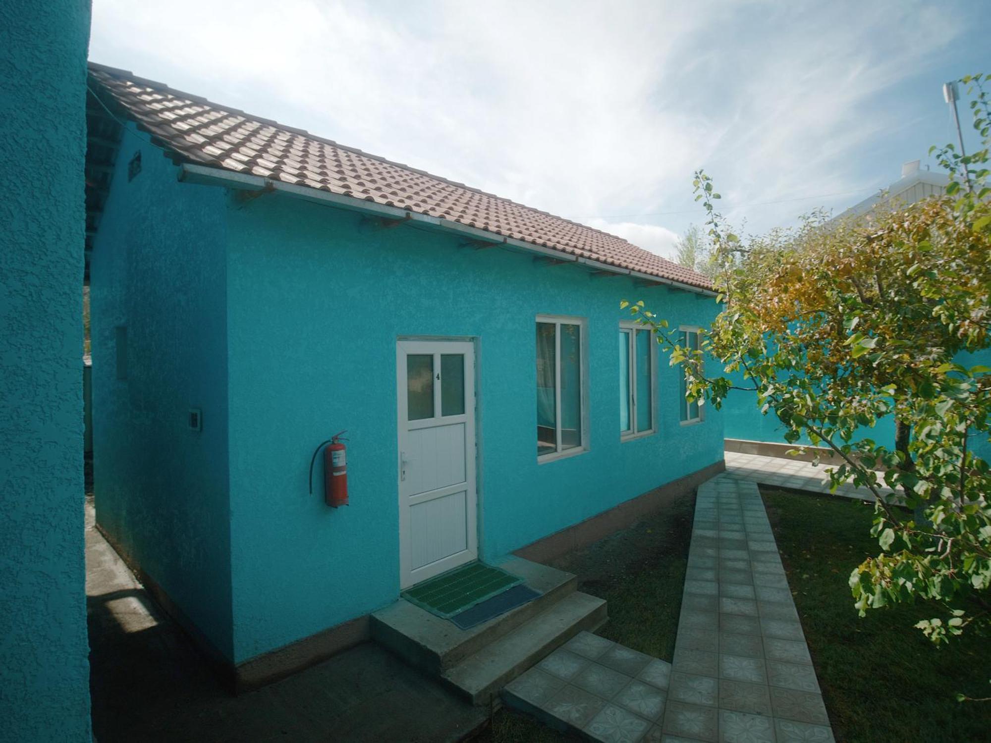Guesthouse Alakol Karakol Exteriér fotografie